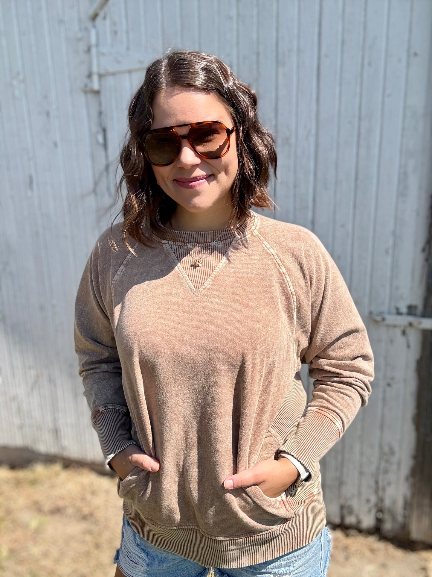 latte lover pullover