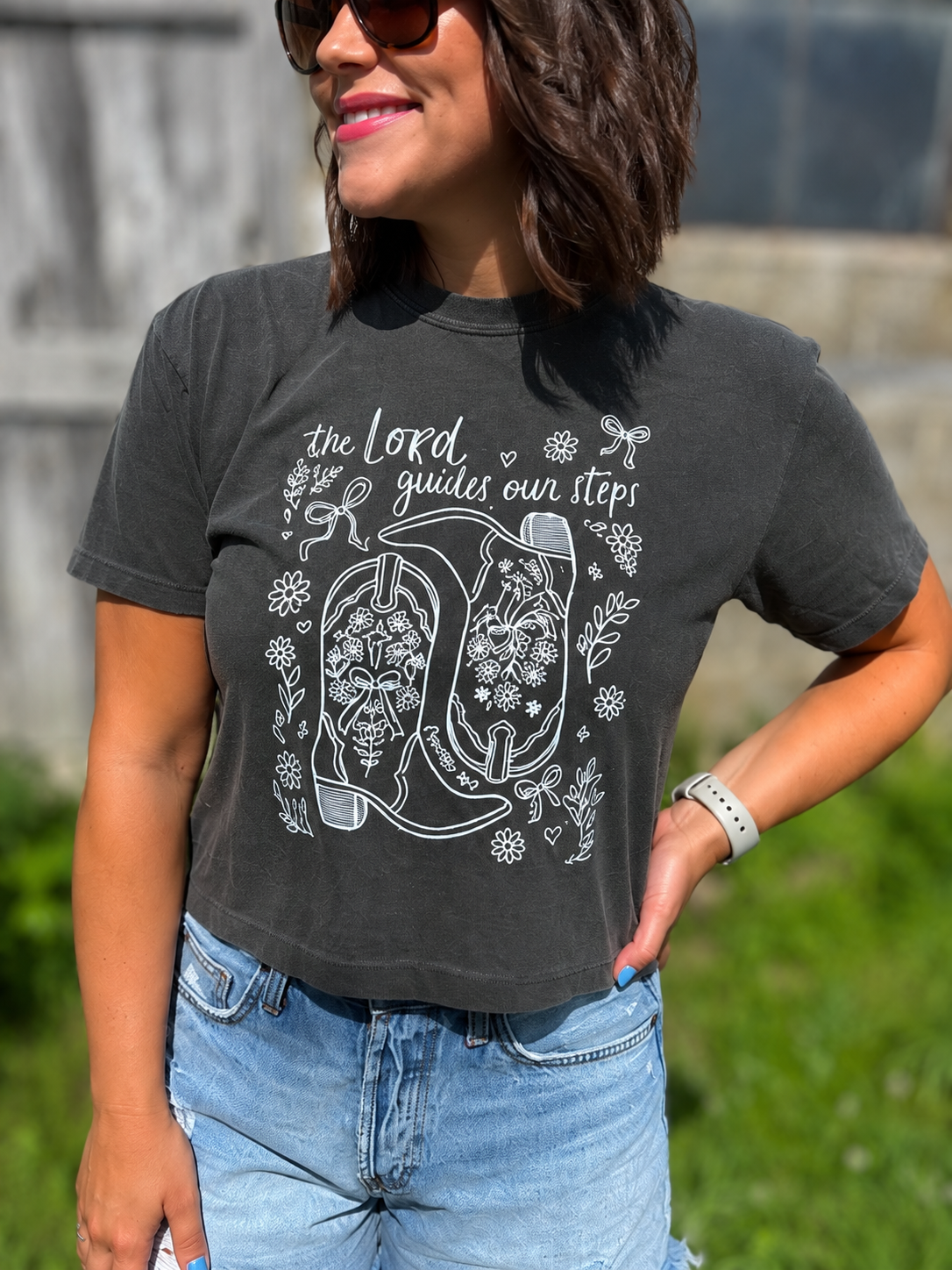 the Lord guides our steps tee